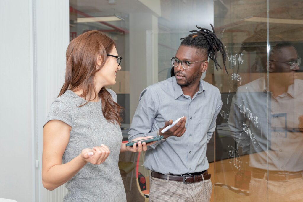 How Business Phone Systems Can Improve Internal Communication