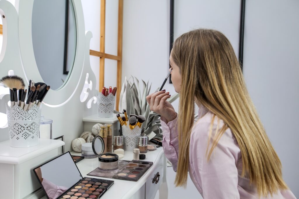 Makeup Vanity: Your Ultimate Guide to Creating a Glamorous Beauty Station
