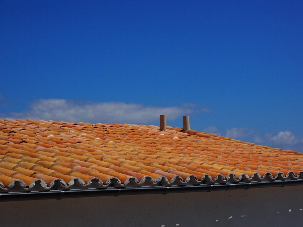 How to Maintain Your Residential Flat Roof: Tips and Tricks