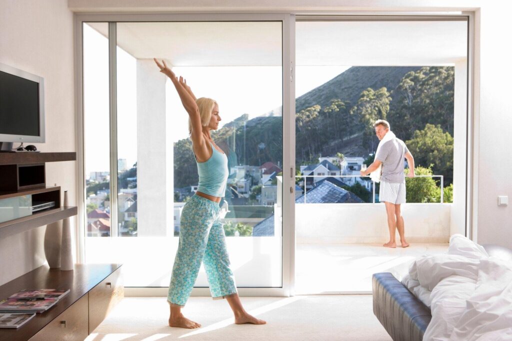 4 Ways to Choose the Perfect Stacking Sliding Doors for Your Home