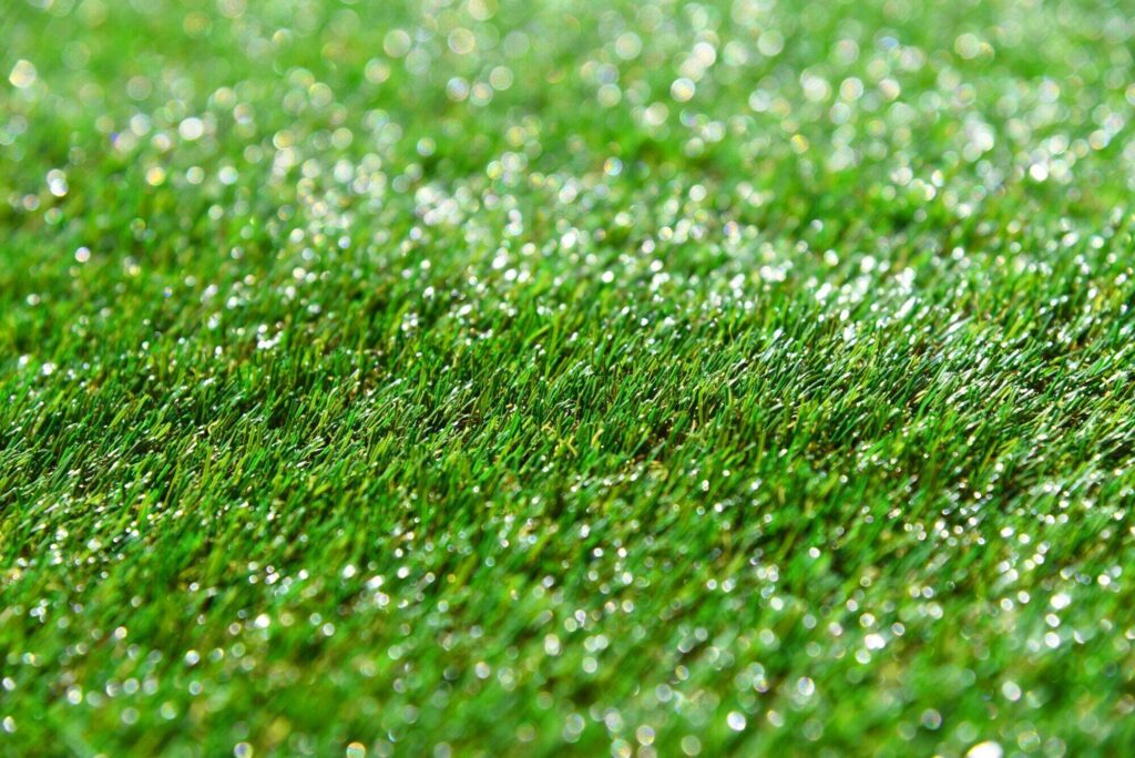The Benefits of Using Artificial Turf Rolls for Your Home