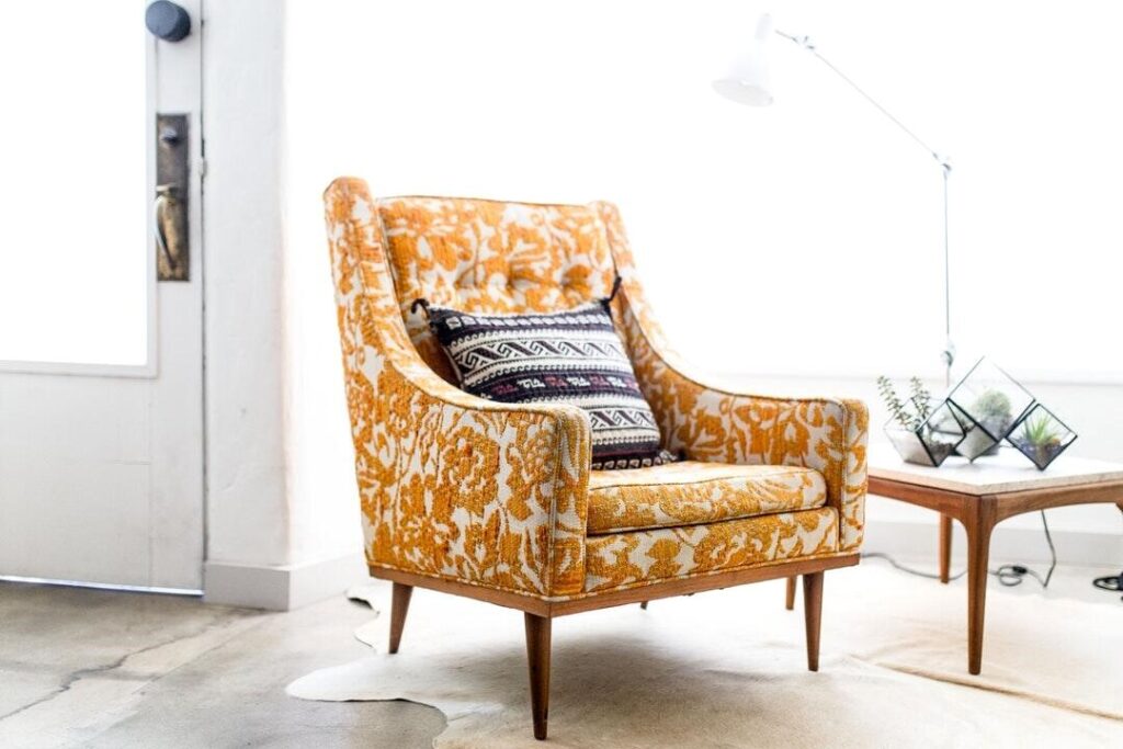 Incorporating High-End Western Furniture into Modern Home Design