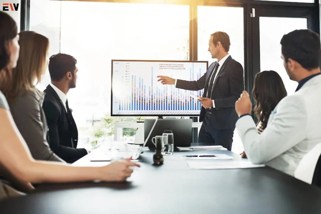 Top Benefits of Working with Professional Business Brokers
