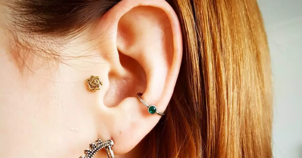 conch piercing