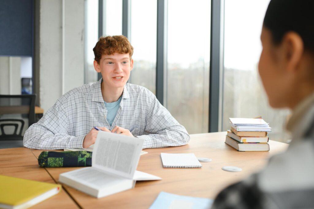 4 Ways Nursing Tutors Can Transform Your Academic Journey