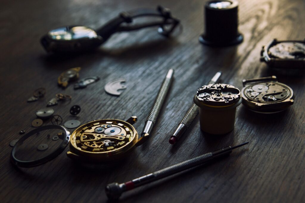 The Ultimate Guide to Replacing the Battery of Your Broken Watch