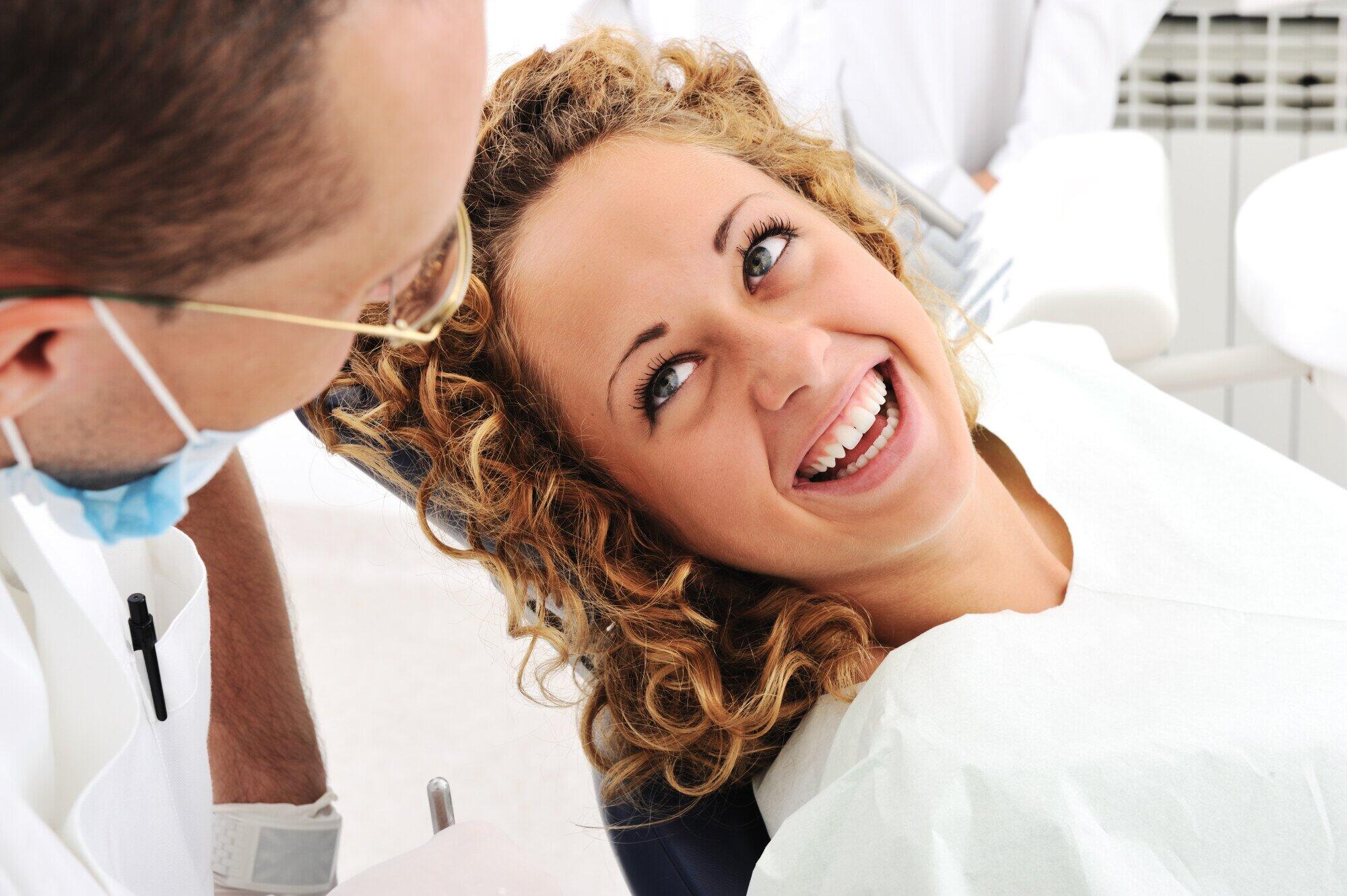 Achieve a Whiter Smile with Expert Teeth Whitening Treatment