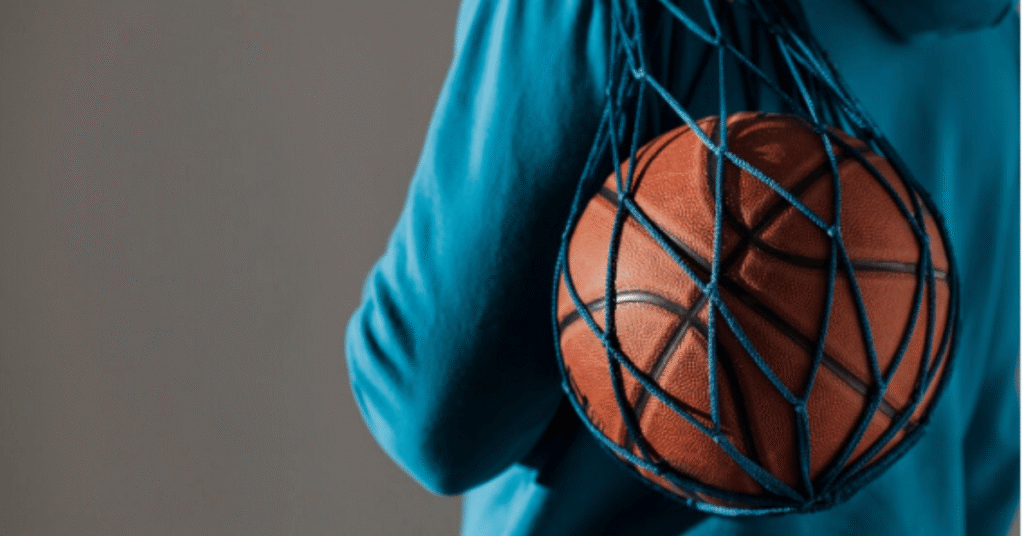 lusv basketball